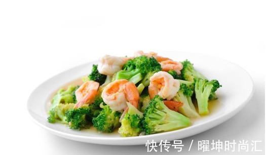 消化道出血|肝不好的人，上厕所通常会有3种表现，若没有，恭喜你肝很健康