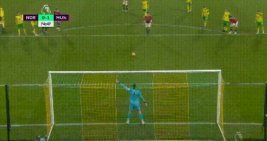 烏迪內(nèi)斯|相隔3小時(shí)！C羅伊布先后破門(mén)，一個(gè)點(diǎn)殺+一個(gè)絕平，2人都創(chuàng)紀(jì)錄