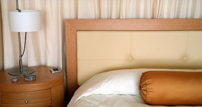 咖啡因|一个好睡眠也不难，沾床就睡的5个“小技巧”，送给难以入睡的你