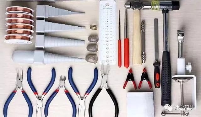 什么是绕线首饰？首饰绕线的教程与您分享……