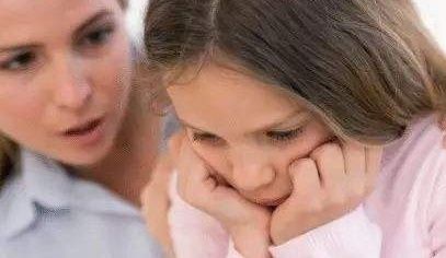 孩子爱顶嘴，是情商高还是不礼貌？家长要早知道