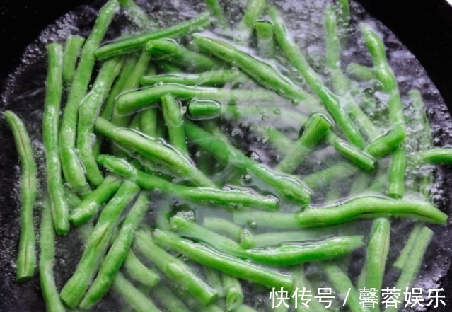 泻药|豆角加此物炒,等于“天然泻药”,肠道通畅,口臭没了,越吃越瘦