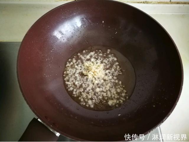  解决|茄子为什么会发黑这个问题怎么解决大厨一碗盐水的事