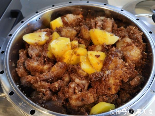 甜酱油|简单好吃的滇式粉蒸肉,秒变大厨