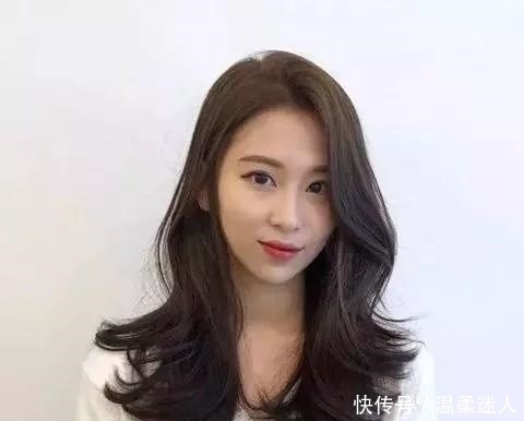 长发|让你时尚气质倍增的发型,这样的女生中长发型你会中意哪款呢!