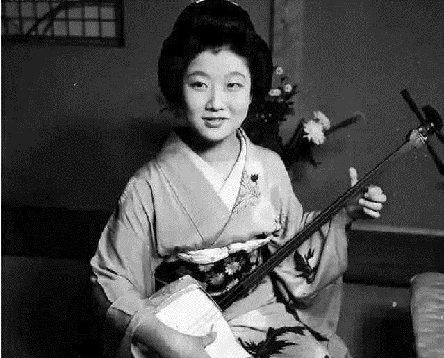 侵略|为何日本一强大就侵略邻国资源匮乏只是借口,日本少女说出真相