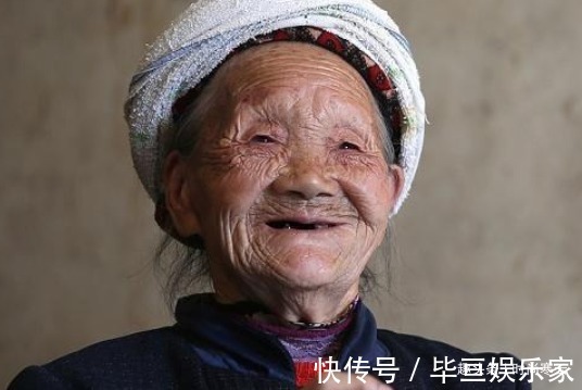 健康长寿|104岁老人抽烟喝酒不运动，他说长寿不算难，从不碰一件事