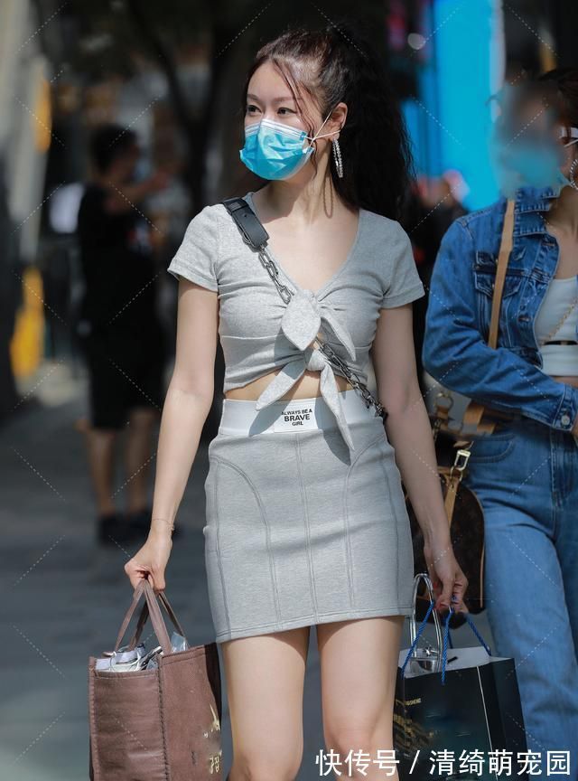 套装|想要穿搭省心舒适，试试半裙套装吧，时髦舒适又显嫩