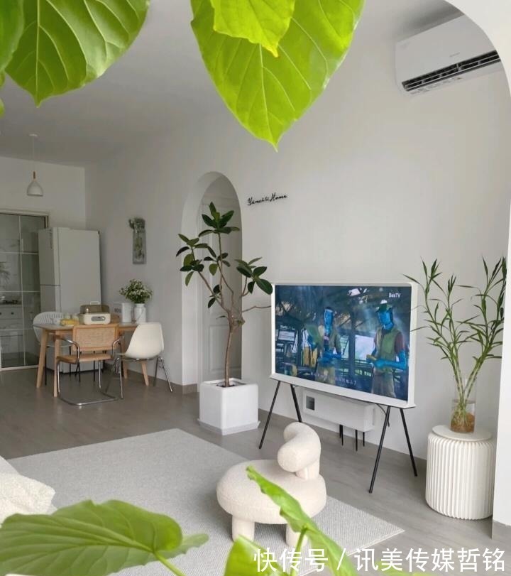 石膏线|业主的72㎡新家,“家徒四壁”却还坚持断舍离,越简单越舒适