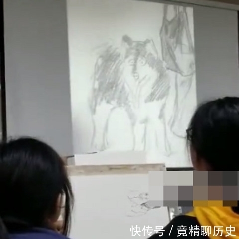 学渣|美术拔尖和学渣画画,差距太大了,二哈这帅气的容颜就这么被毁了