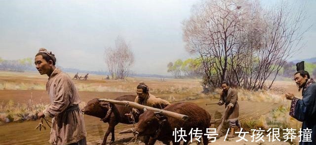 下联$老农出一上联, 大臣却对不上, 随行婢女笑着说出下联, 实在是妙!