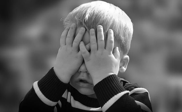 农村老话“棍棒底下出孝子”这些孩子真成孝子了吗?