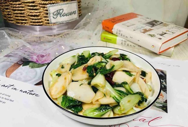 大乔|晚上失眠多梦，吃点这菜，2块钱炒一盘，睡得香，一觉无梦到天亮