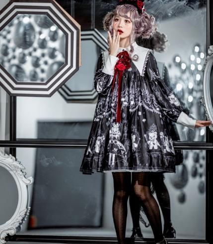 lo娘不仅拥有“初恋脸”还是个腿精,换上电梯袜时,腿长太扎心