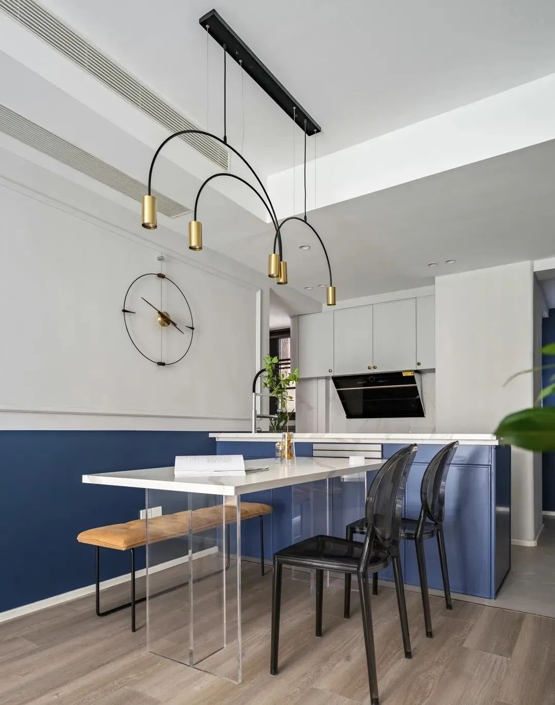 收纳|案例分享▏102㎡精致温馨三居,简约实用又富有小资情调的家