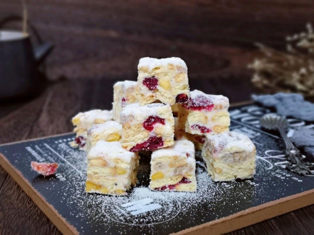 尝过燕麦做成的雪花酥吗?颜值高又好吃,酥脆又营养