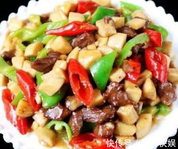 蒜苔|美食推荐麻辣田鸡，口菇炒肉，黄豆鸡脚，腊肉炒蒜苔的做法