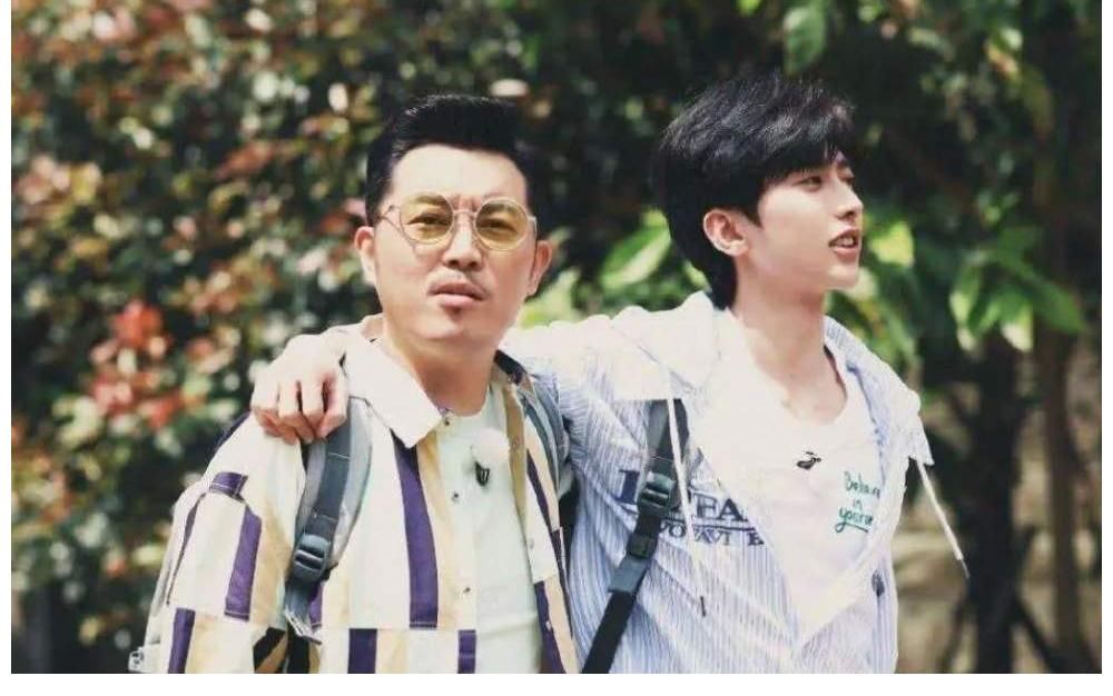 跑男|蔡徐坤又增新槽點(diǎn)！帶偏審美后，跑男成了大型“社死”現(xiàn)場