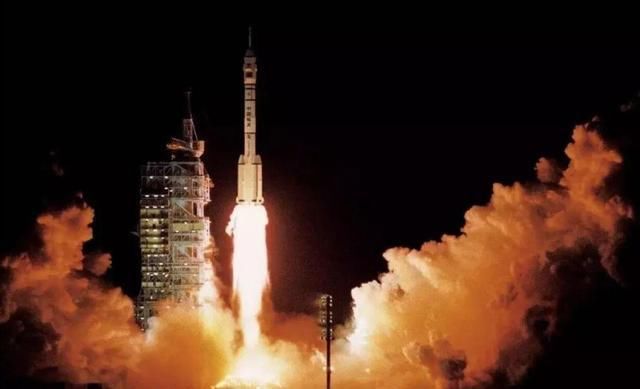 明朝 明朝“万户上天”事件：绑47支火箭探寻太空，成为中国航天第一人