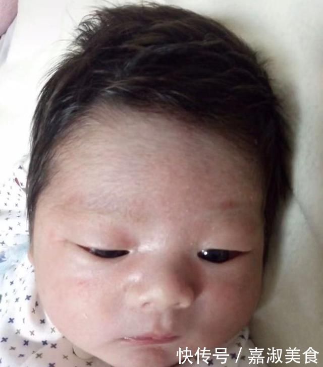 小宝宝|儿子出生“丑哭”妈妈,长大后却变成男神,妈妈幸好没扔了