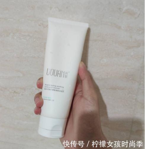 成分|这5款屈臣氏高口碑洗面奶,碰到了别错过,堪称“毛孔吸尘器”