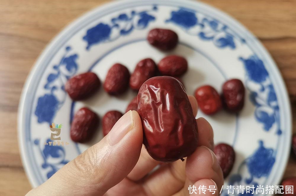 看起来|入秋后多吃红枣,买红枣,牢记“4不买”,摊主从来不给家人吃