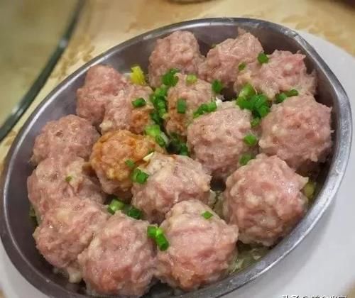  肉丸|请问各位做猪肉丸怎样才能做出有弹性的肉丸？
