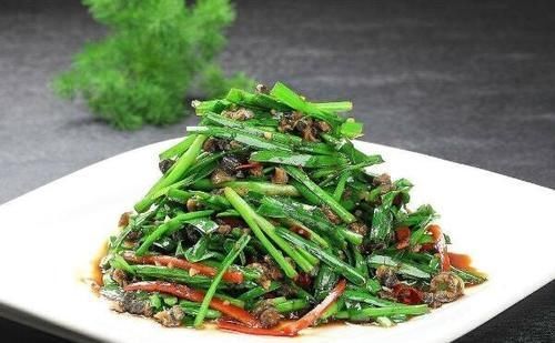 螺蛳肉|韭菜和“它”绝配,下酒又下饭,比肉还要好吃