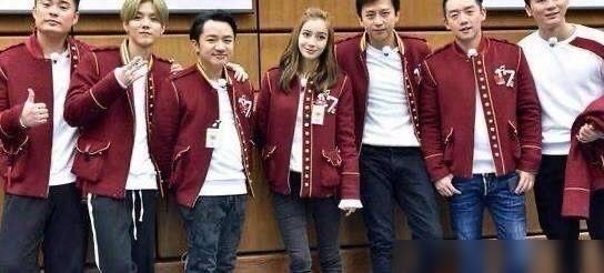 跑男|跑男队长第一人选并非邓超,他因没档期,才成就了邓超