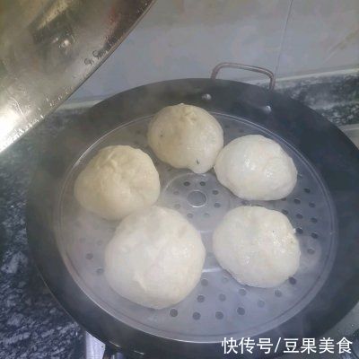 猪油渣萝卜丁大包子