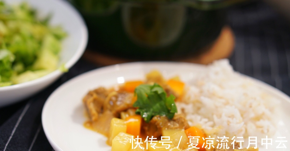 牛腩|香浓好吃的咖喱,搭配上软烂的牛腩肉,真美味!