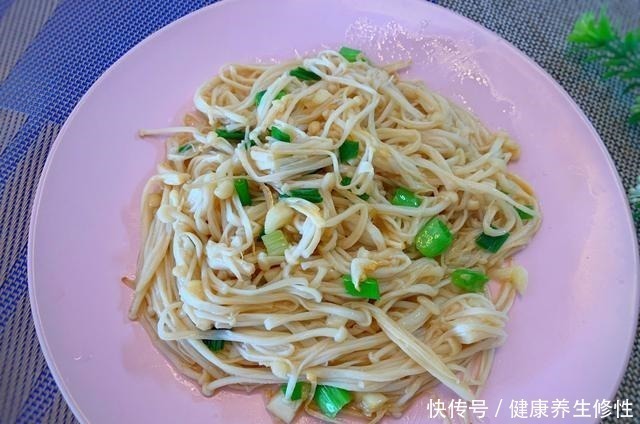 它是天然健脑菜,三头两天给孩子做一次,比吃保健品强多了!