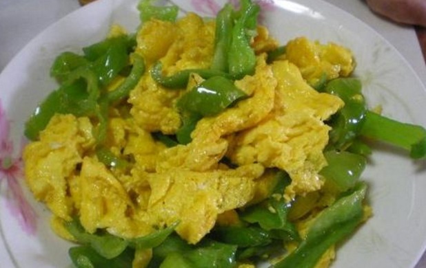 禁忌|青椒又叫“不老菜”,常吃收获2个好处,但此禁忌要牢记