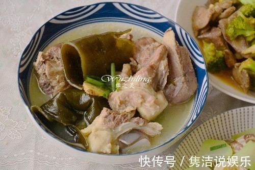 奶奶为孙子准备的午餐，2菜1汤，补铁补钙，营养真不简单