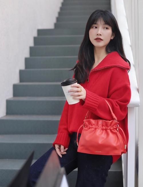 新年开运穿搭，一口气给你们安排了40套，超时髦亮眼