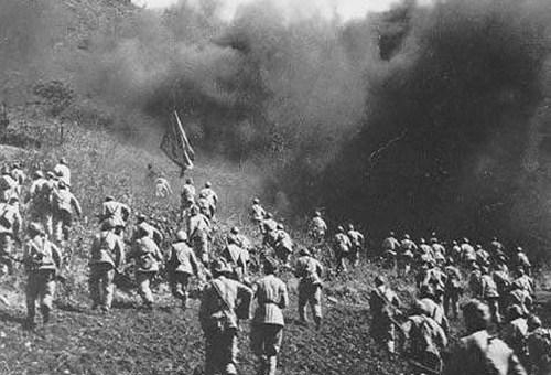 抗日战争时期, 刘伯承129师为什么损失最小