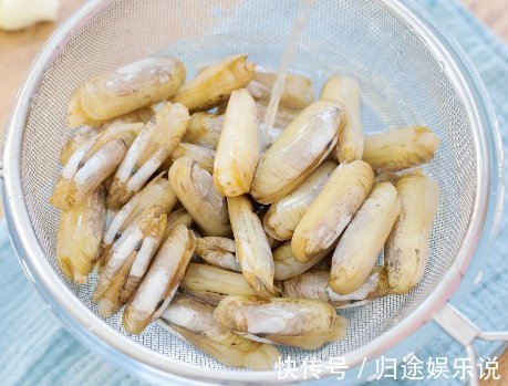 啤酒|15块钱一斤,三伏天我常给家人吃,补铁还补钙,简单一炒鲜又香