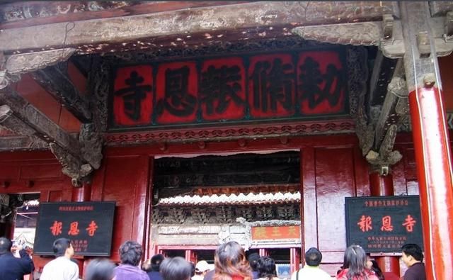 打造&四川这个寺庙不一般，耗时20年打造，建造时竟未曾使用螺丝钉？