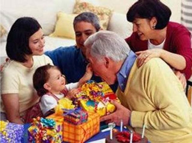 父母|育儿专家：孩子有这些表现，暗示被惯坏了，家长赶紧纠正