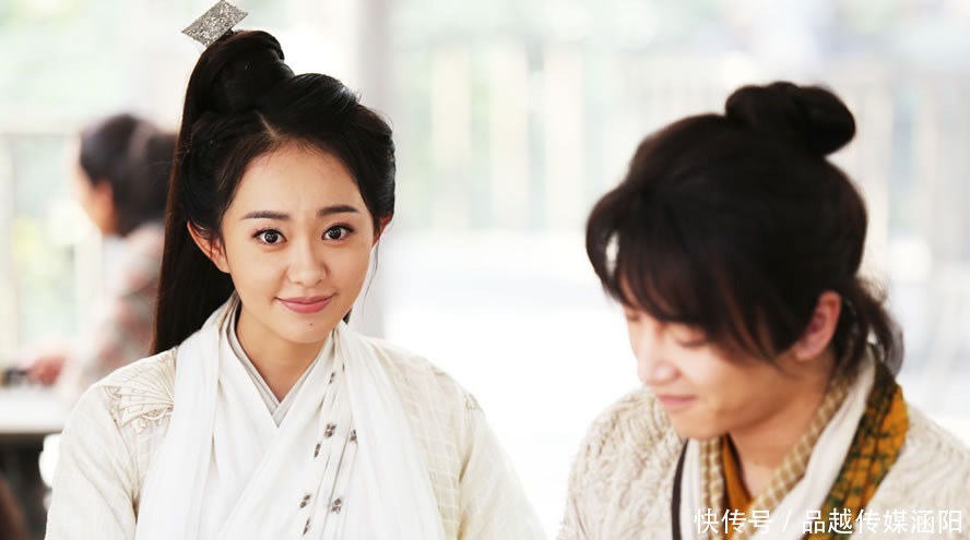  功夫|神雕中杨过给两人指点过功夫，一位尊敬杨过，一位爱上杨过