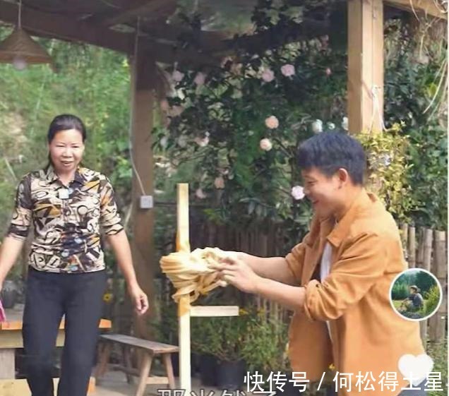 男版李子柒養(yǎng)豬種田做農(nóng)活,歲月靜好!