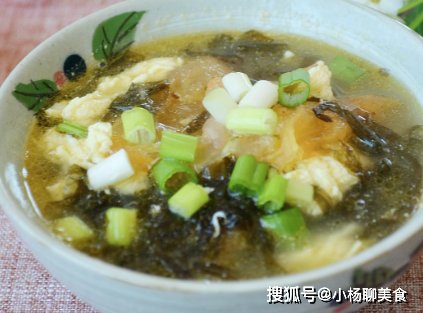 减肥|想减肥就喝汤,不是胡萝卜而是它,一天一碗,10天回到苗条好身材