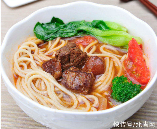 胃酸|多吃这3种食物可帮助养胃 花生可有效抑制胃酸分泌