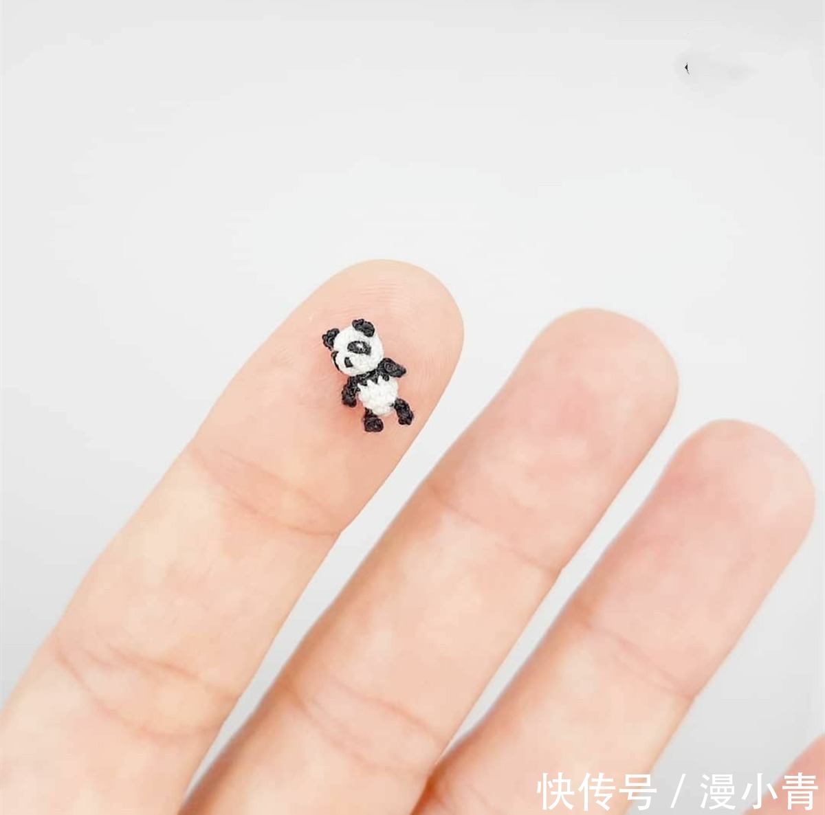 二次元&毛线也能织出袖珍艺术品,看到这些二次元造型,这毛衣针有多细呢