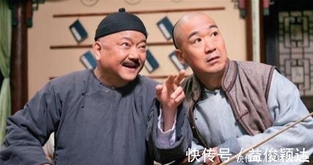 司空&上联“三斤四两五花肉”,纪晓岚对出下联,在场之人纷纷叫好