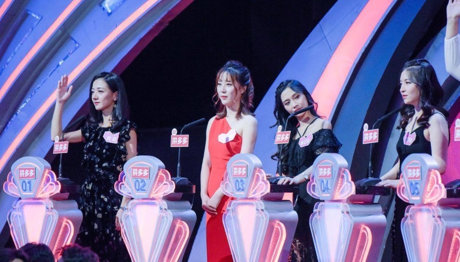 看了9年的“相亲节目”,女嘉宾居然都是托,全程都按照剧本走