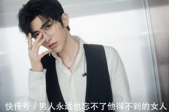 青你2吸了蔡徐坤多少血強(qiáng)行組CP不算啥,看到這3樣ikun忍不了