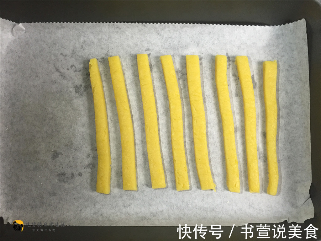 教你做一个懒人饼干，10几分钟就做好，香甜酥脆，咬一口酥掉渣