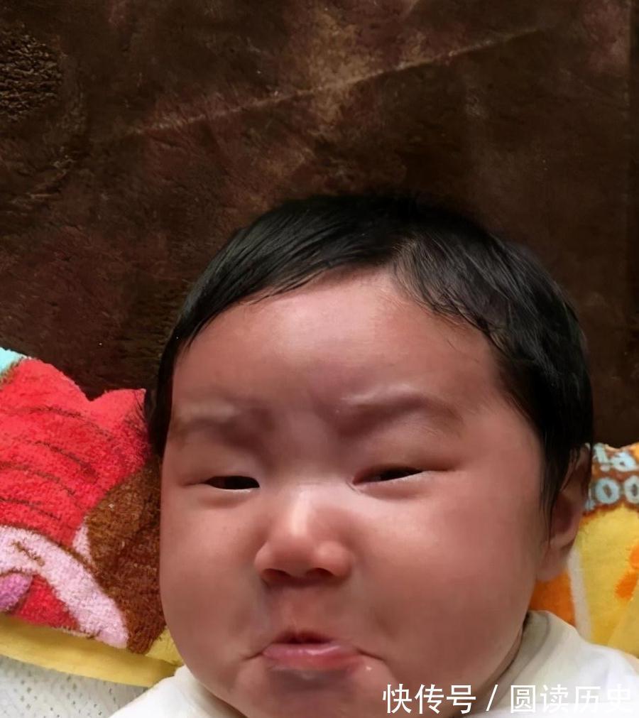 孕期|妈妈晒女儿婴儿照和5岁照,看完不淡定了:确定这是同一个娃