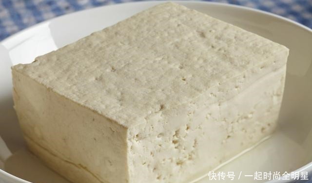 上手|一碗黄豆,半碗醋,教你自制豆腐,简单易上手,学会不用出门买